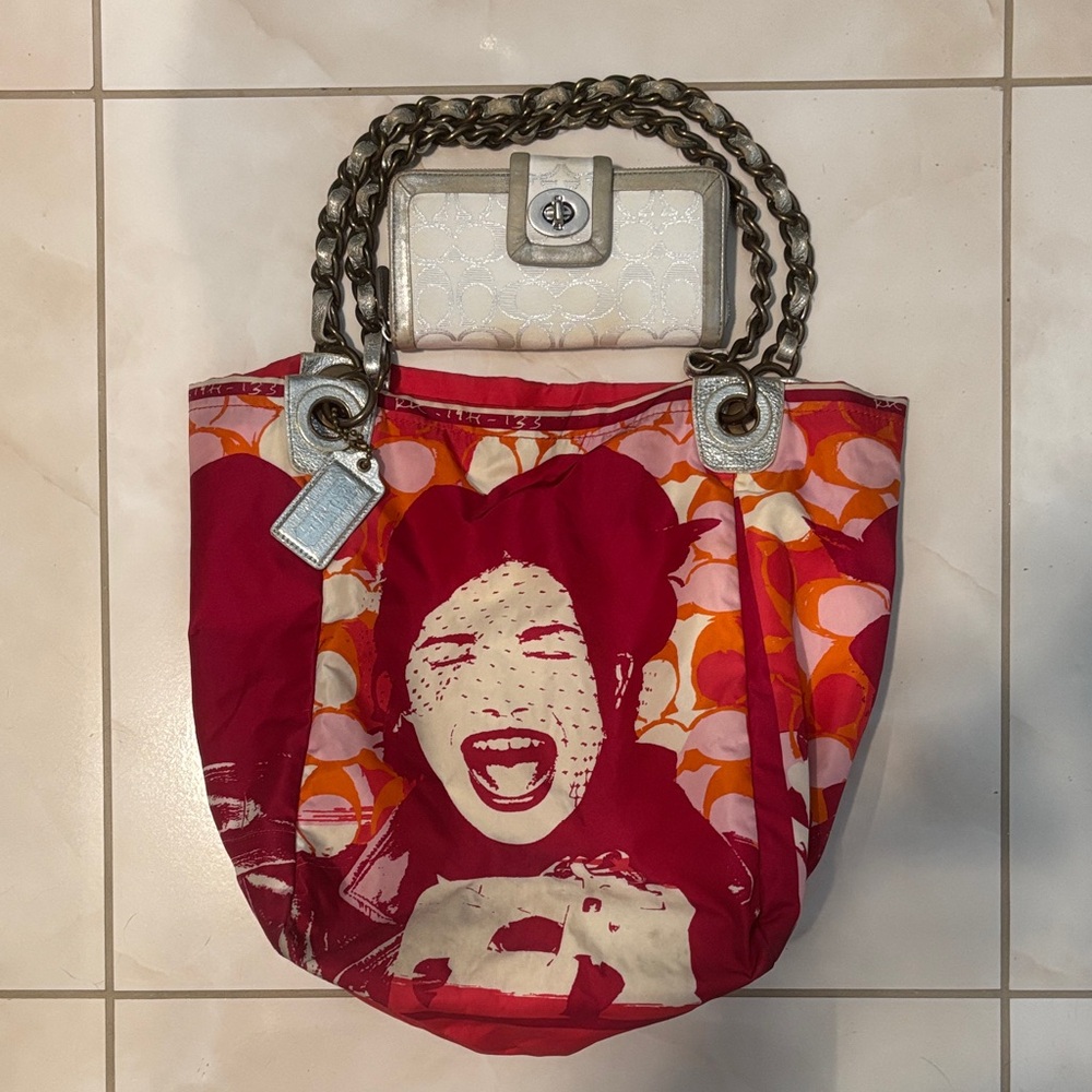 Coach Laughing Girl Tote with Wallet